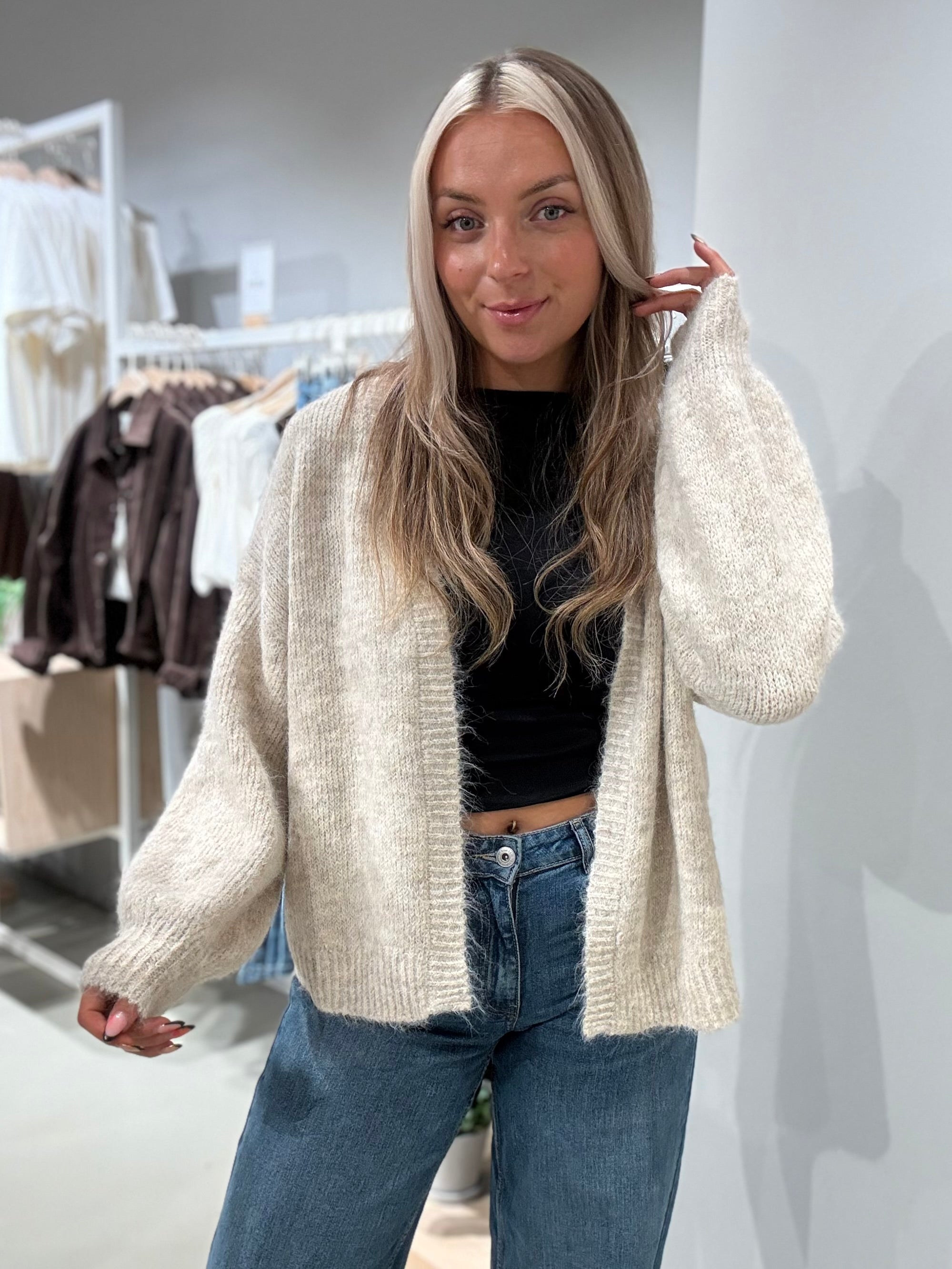 VILAMPE Knitted Cardigan - Super Light Natural Melan