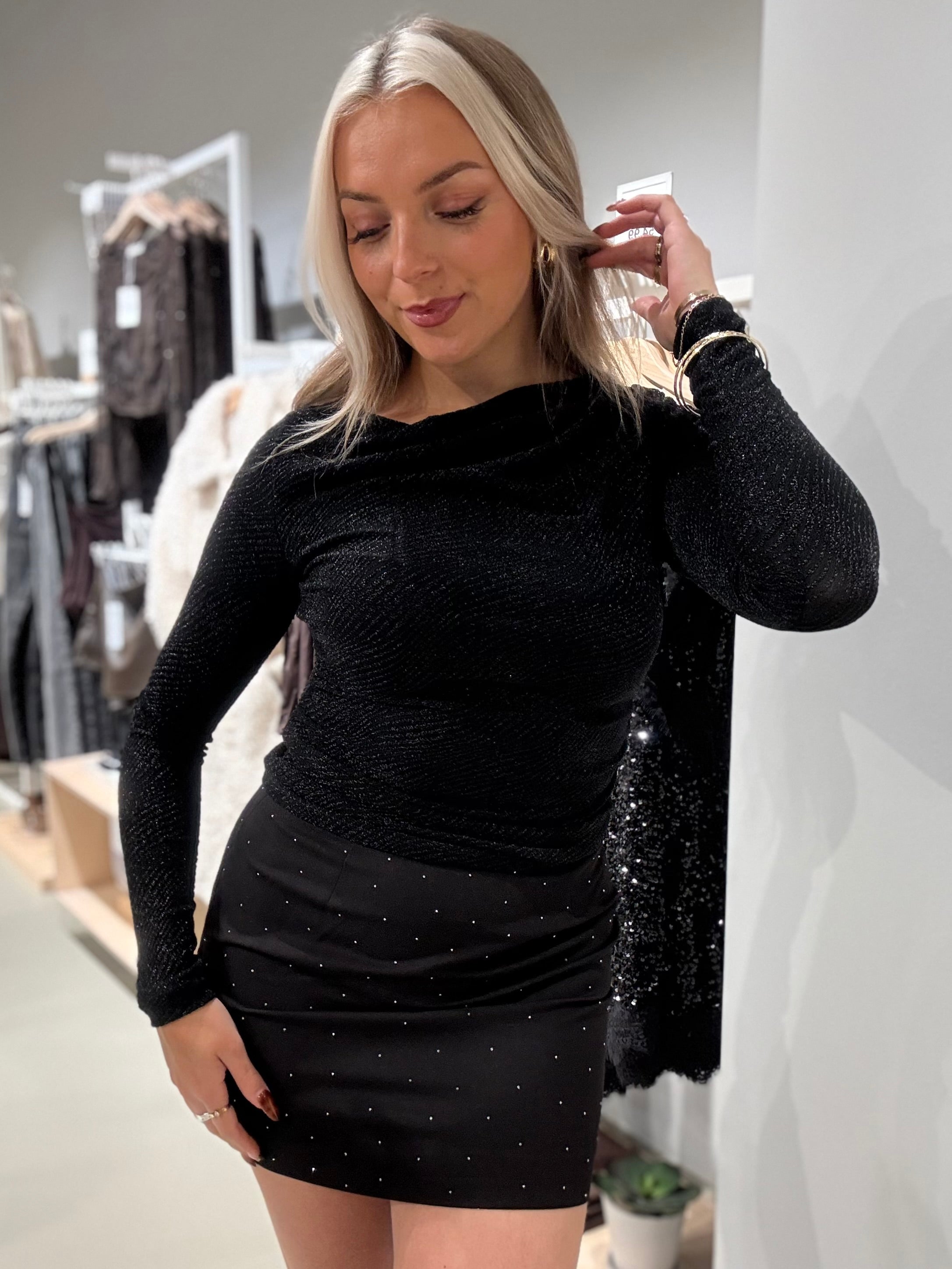 PCKAMIL Mini Skirt - Black