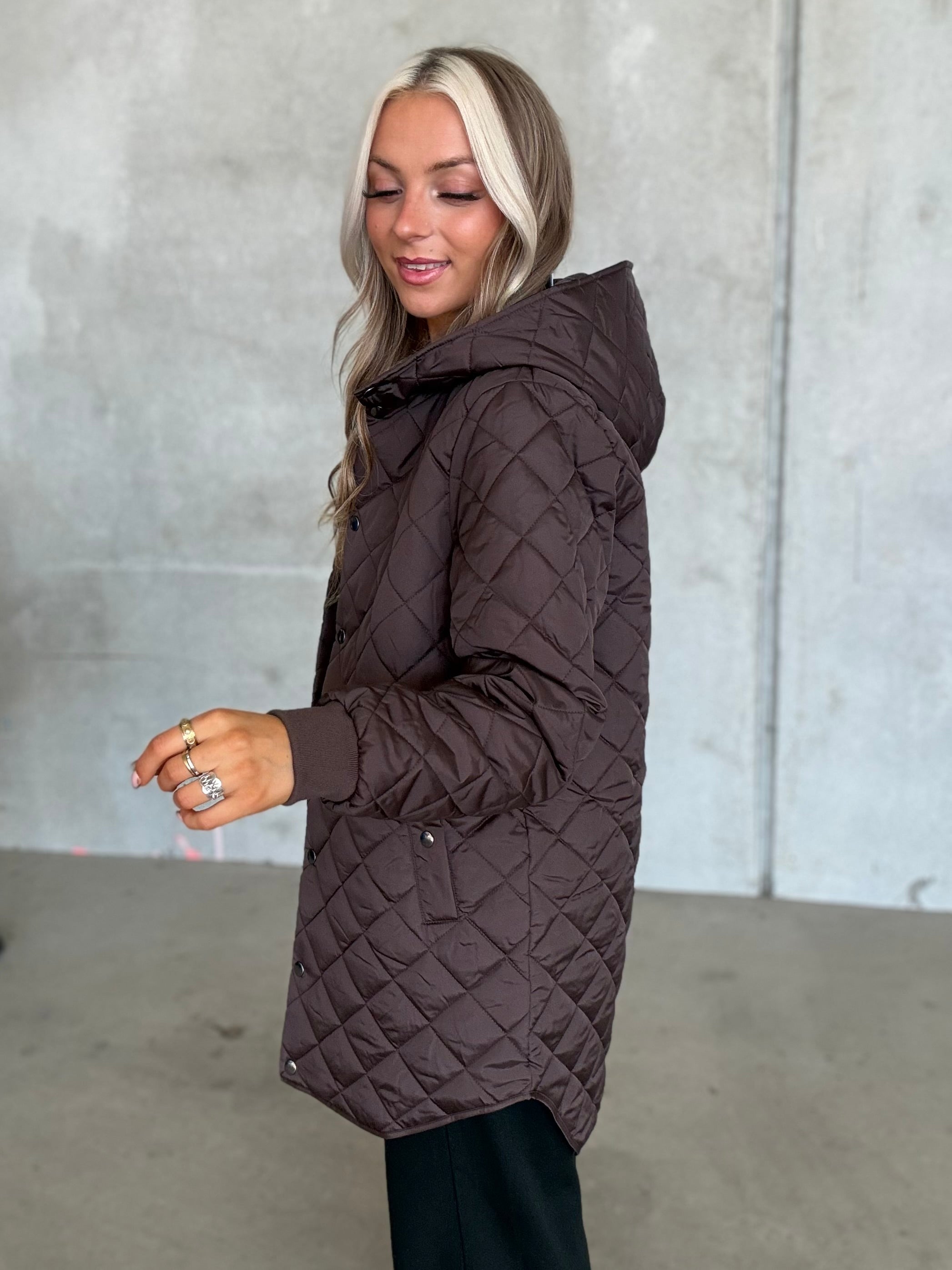VITATE Coat - Coffee Bean