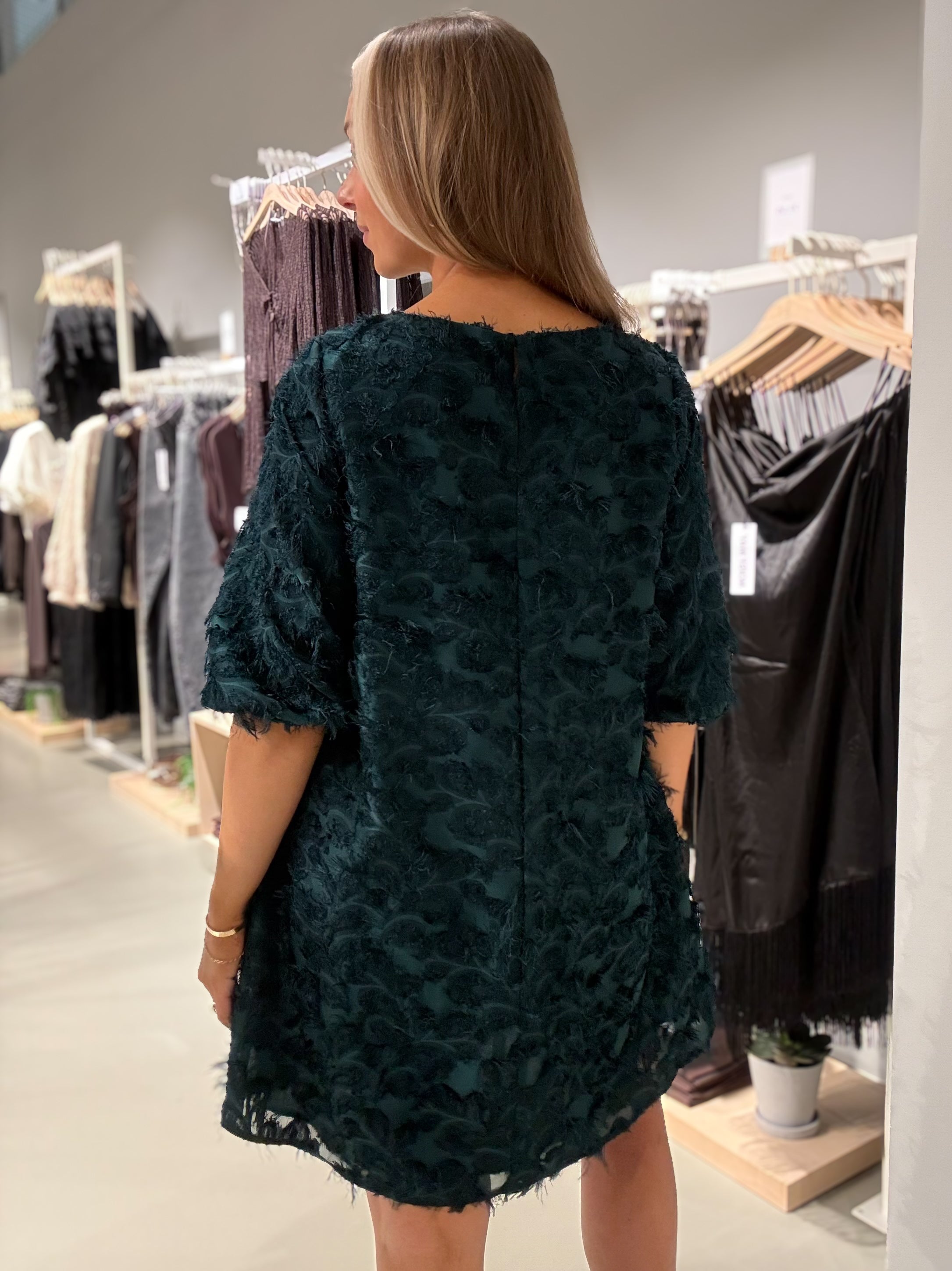 VILACILA Short Dress - Ponderosa Pine