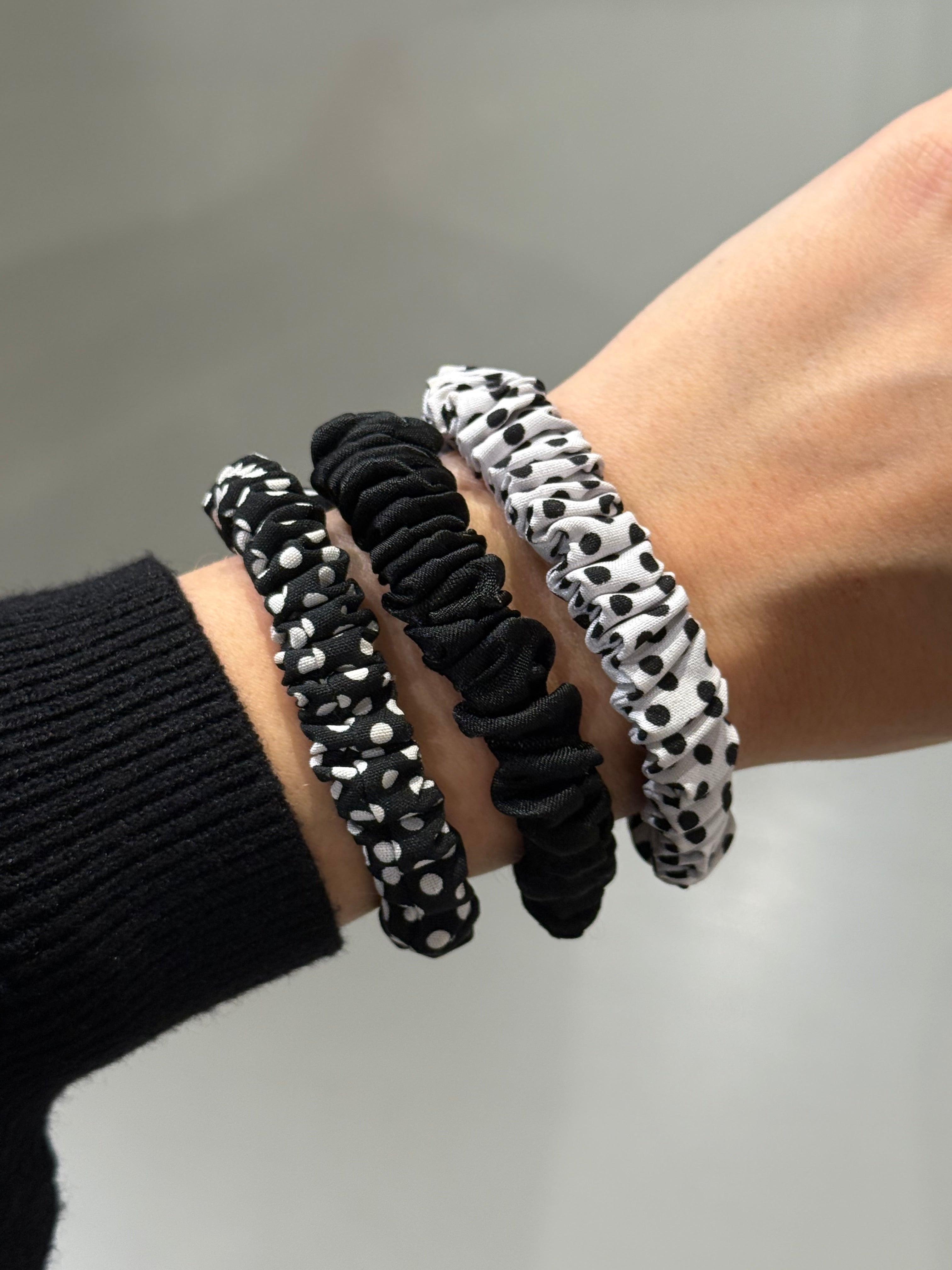 PCPERNILLE Hair Accessory - Black