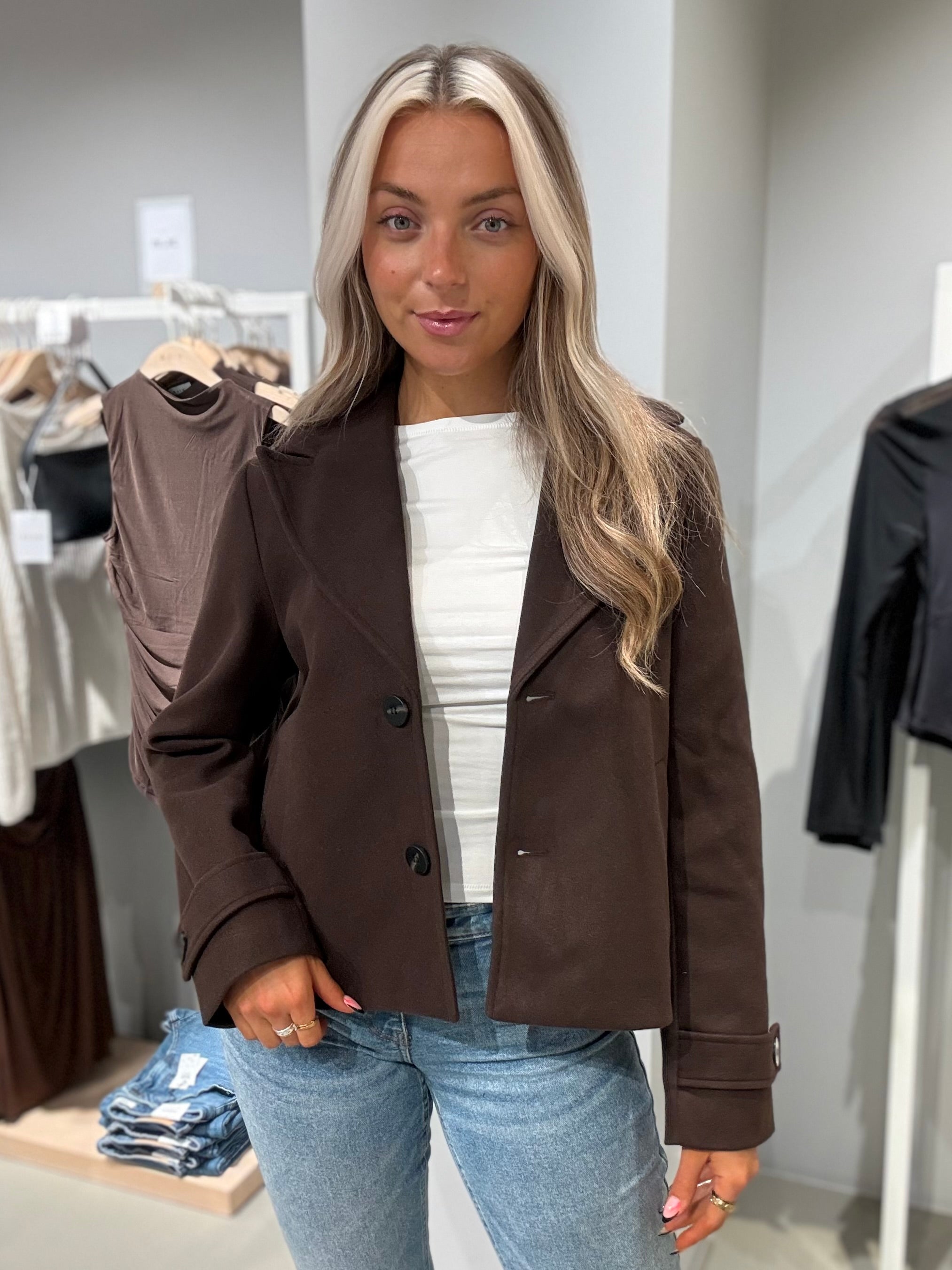 VISOLO Jacket - Coffee Bean