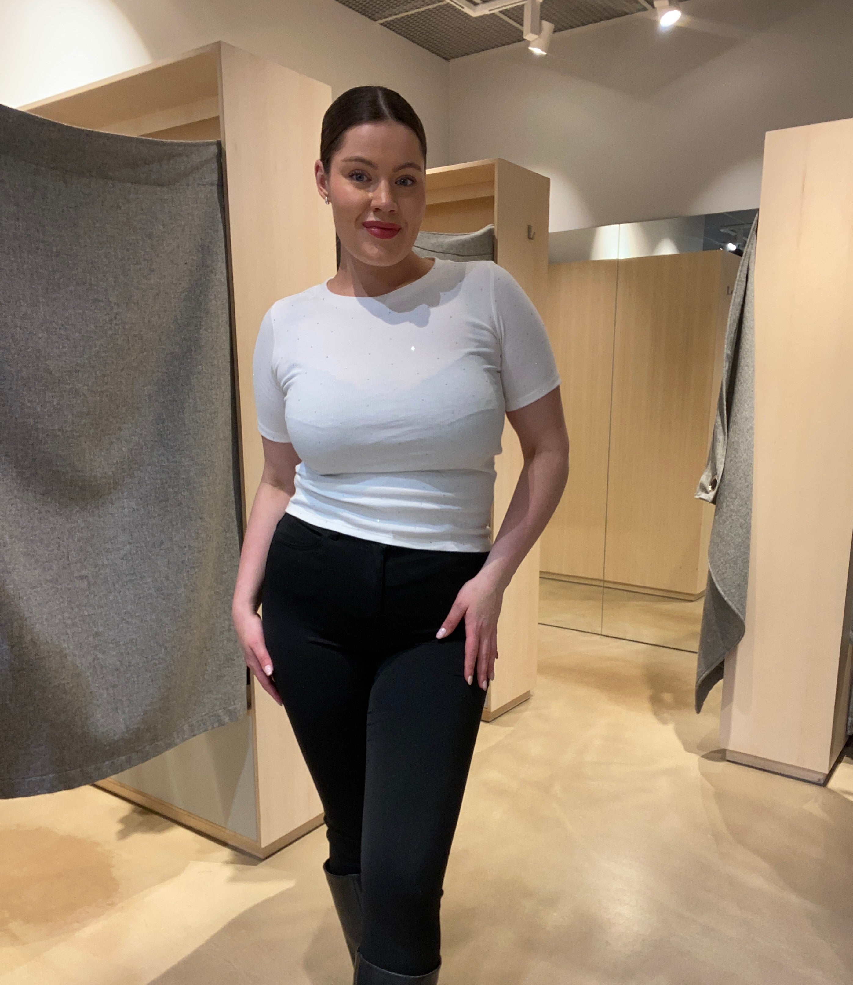 VILERNA Top - Snow White