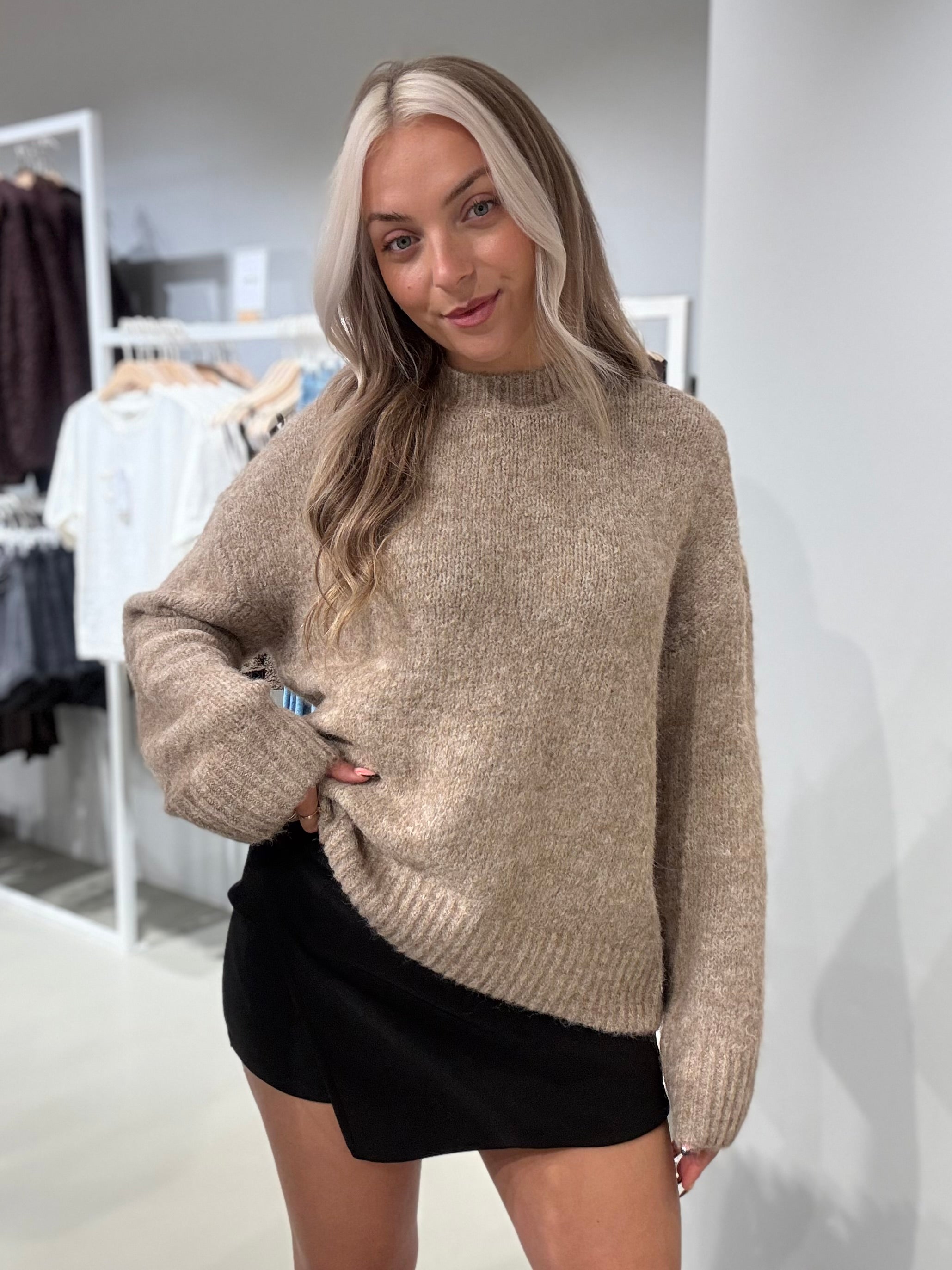 VIBOWS Pullover - Dark Natural Melange