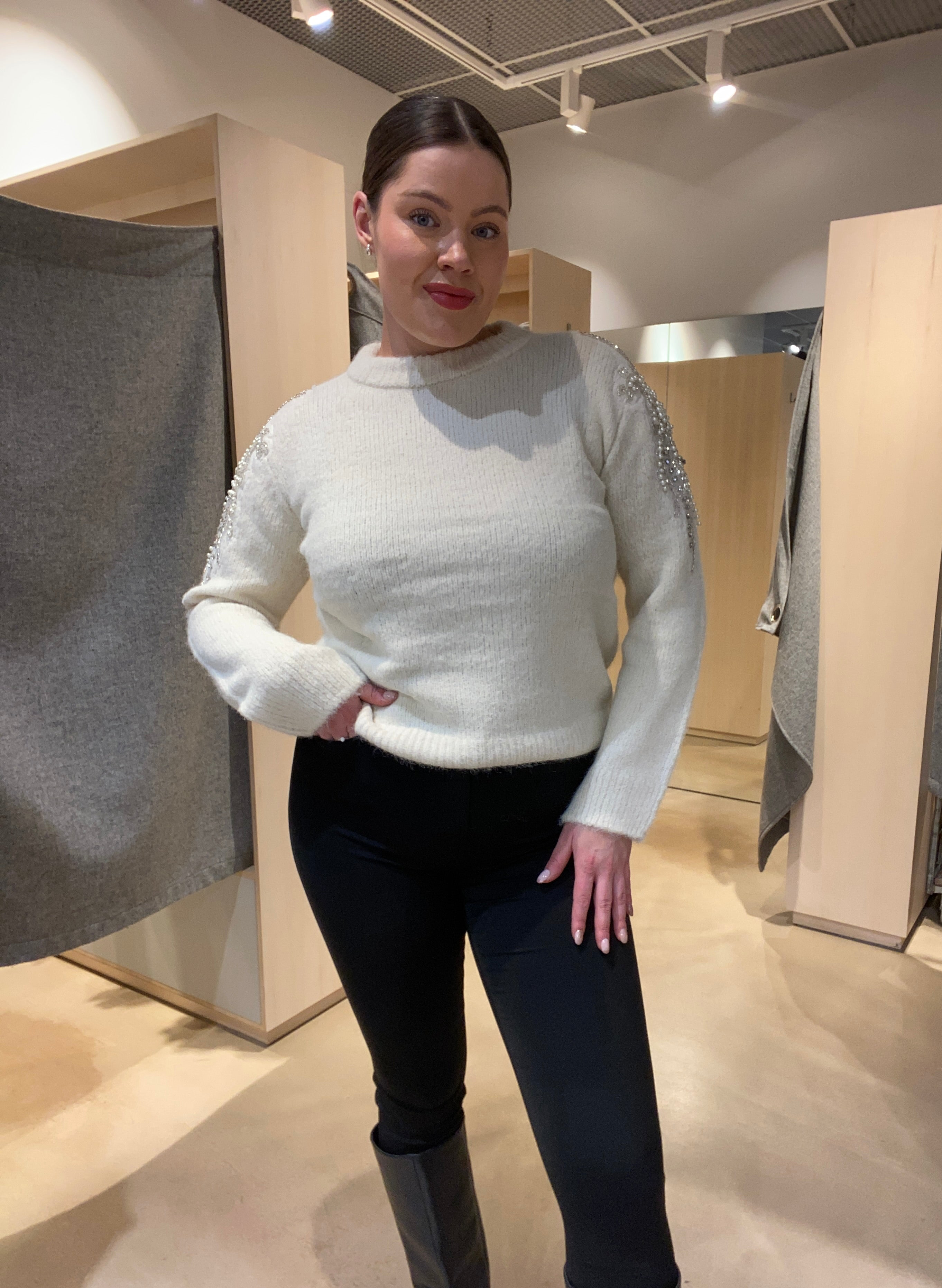 OBJSALIKA Pullover - White Sand