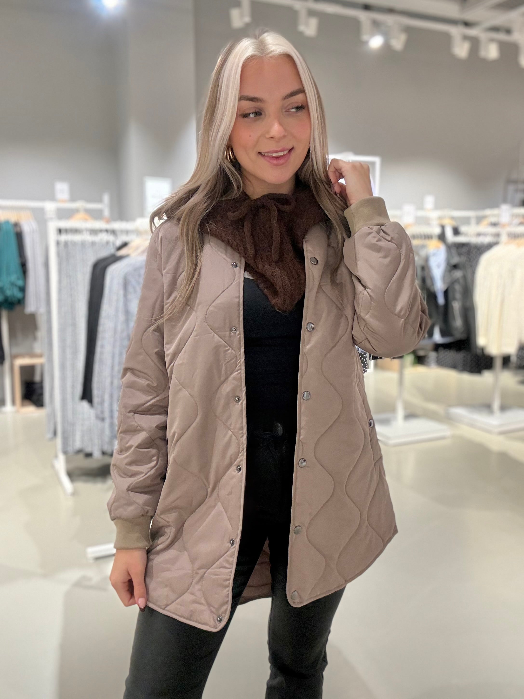 VITATE Coat - Taupe Gray