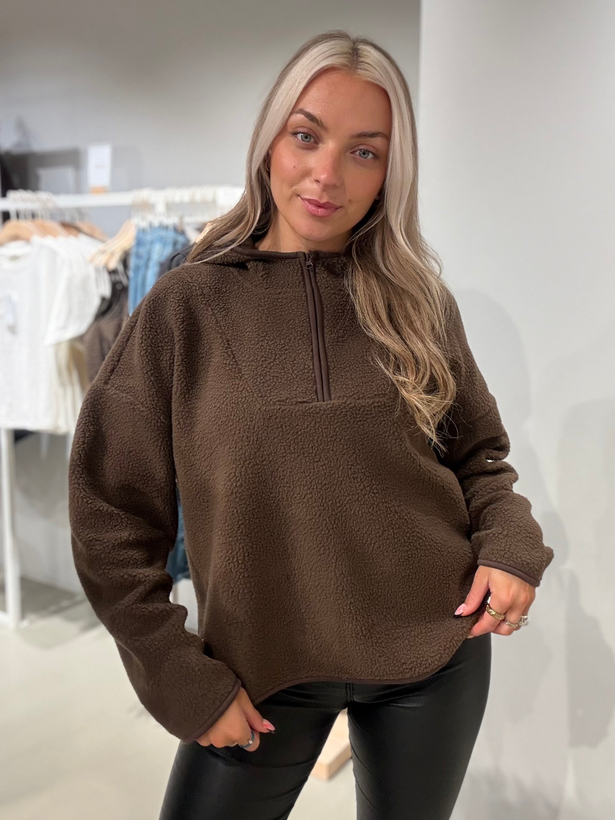 NMCOZY Sweatshirt - Chocolate Brown