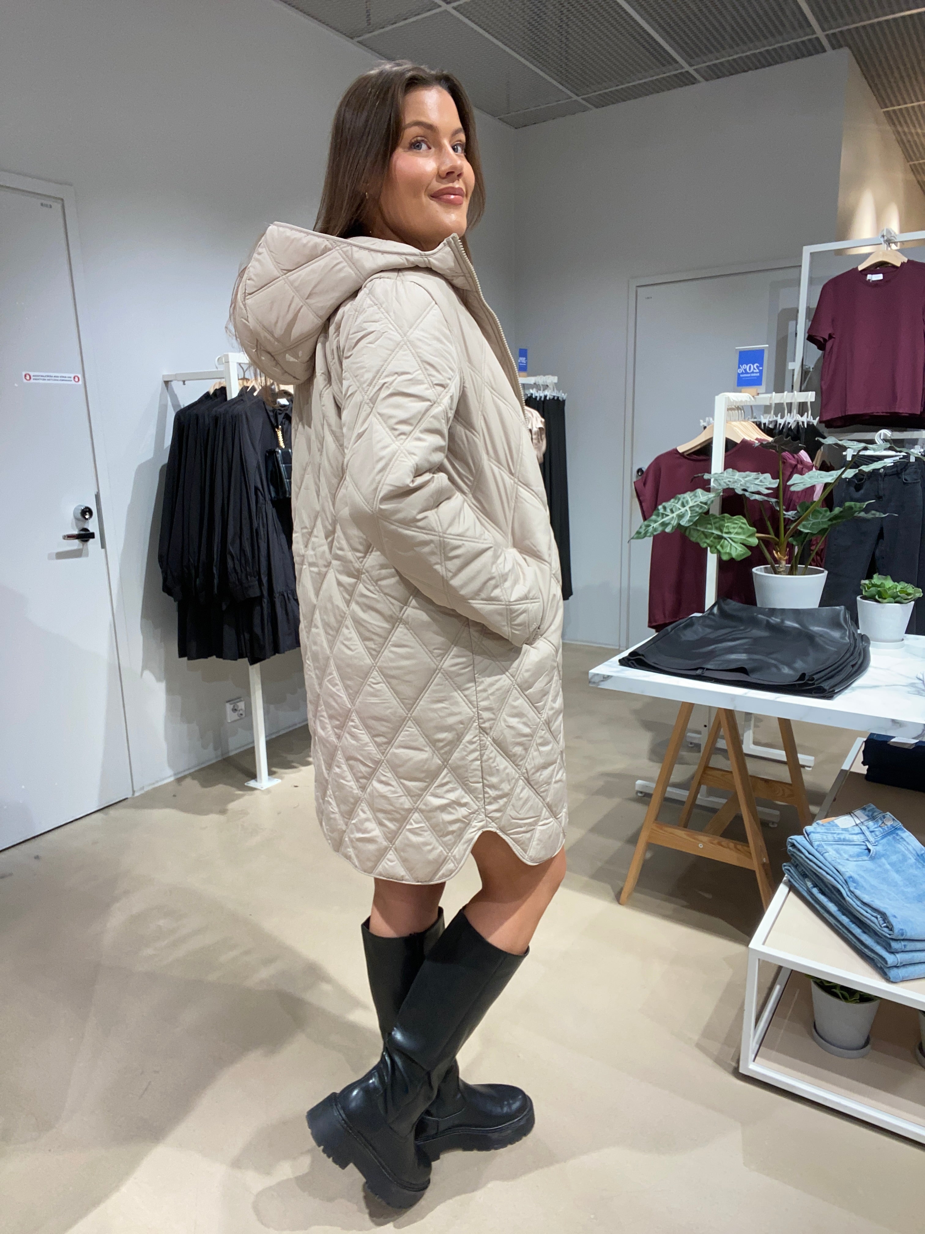 VIQUILA Coat - Feather Gray