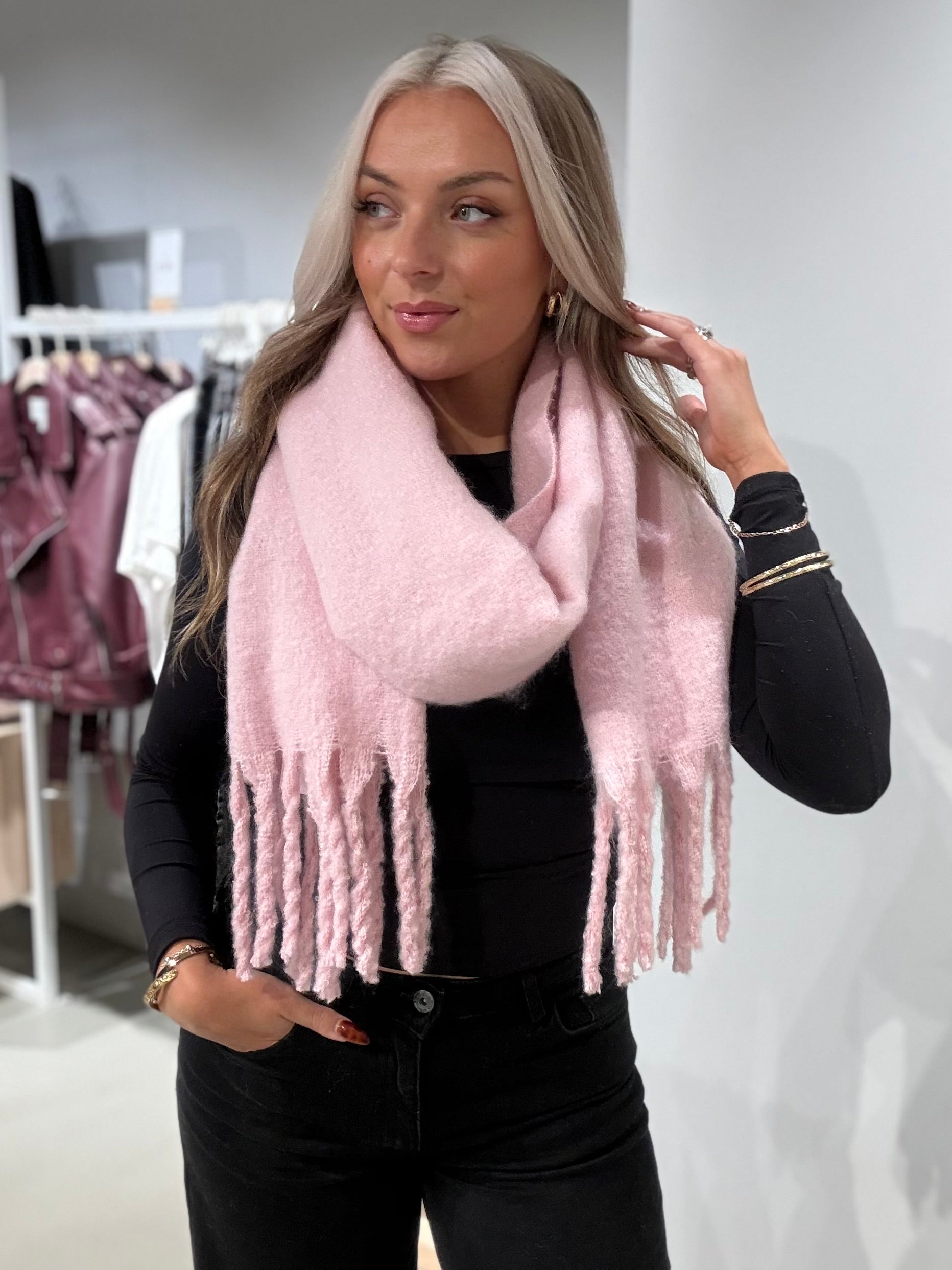 PCNIKITA Scarf - Roseate Spoonbill