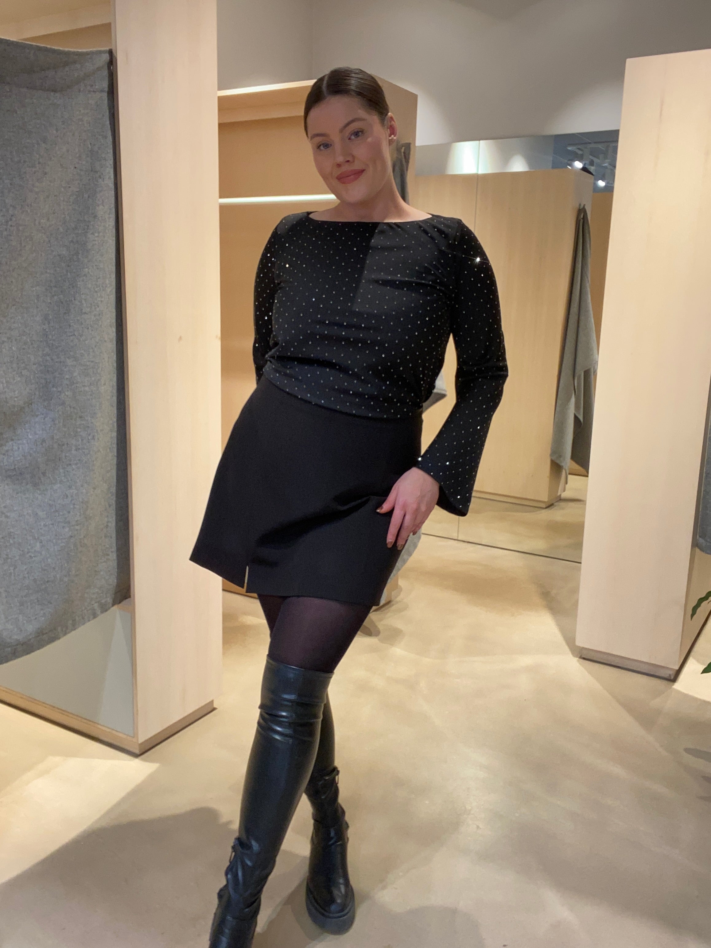 VIELLIE Top - Black Beauty