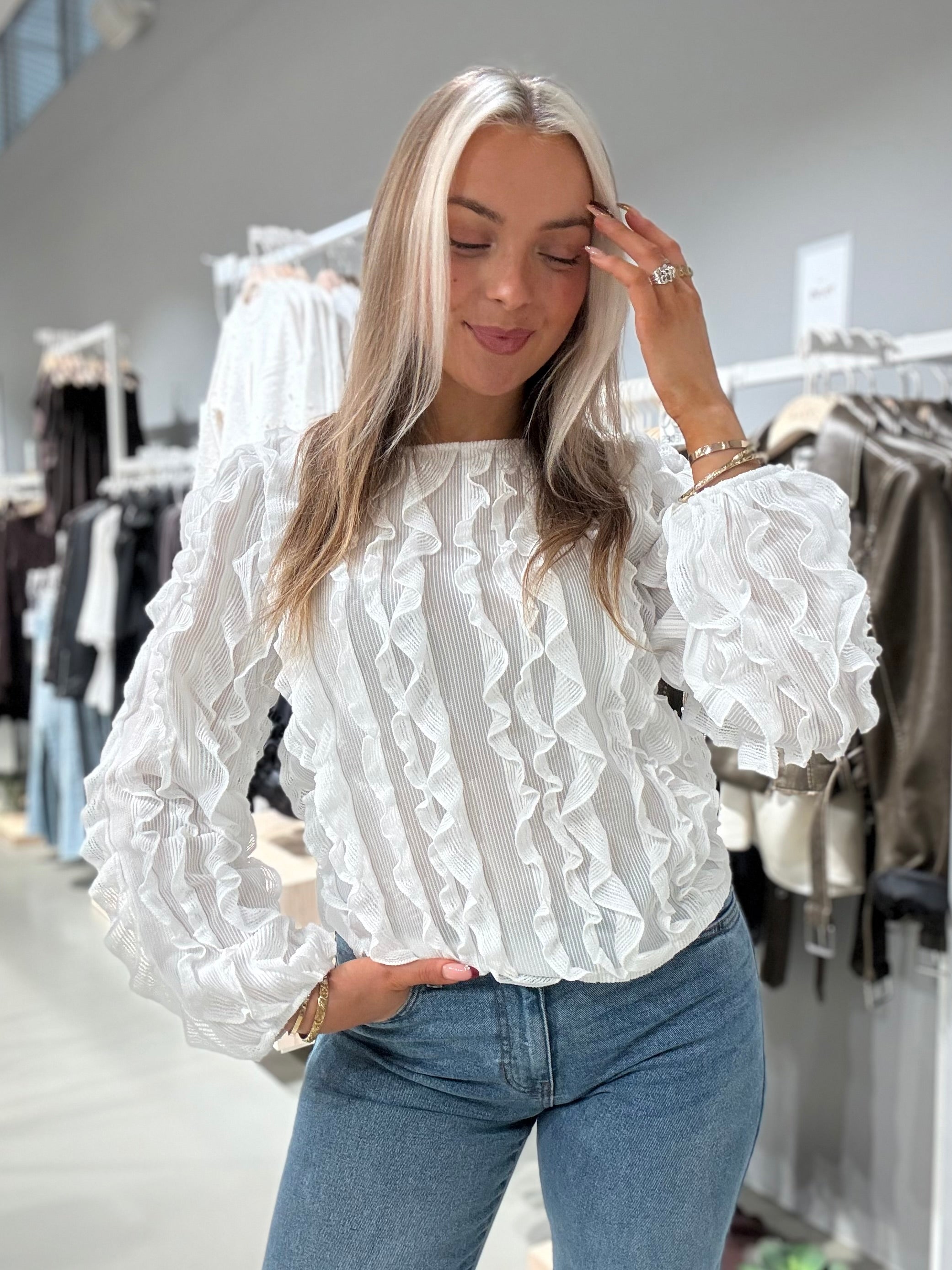 VIEDITH Top - Cloud Dancer