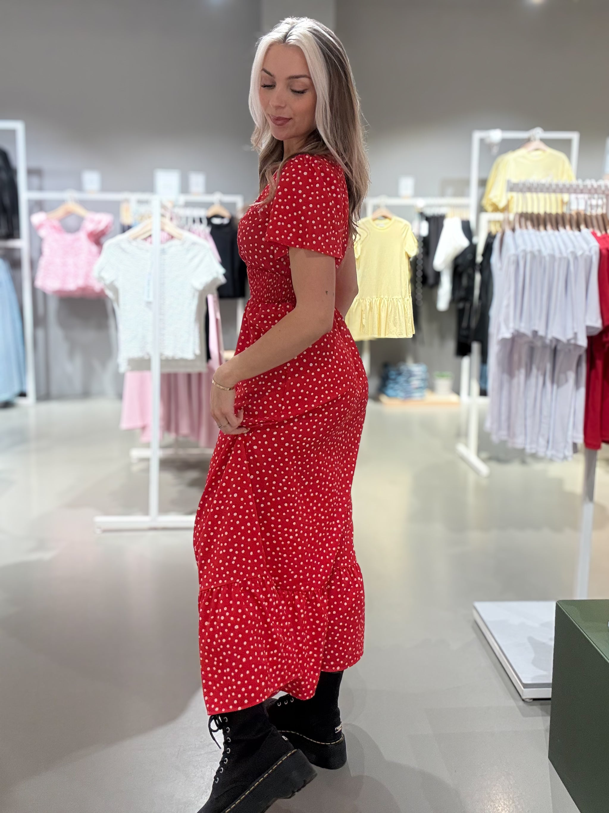VIMATHILDE Midi Dress - Mars Red