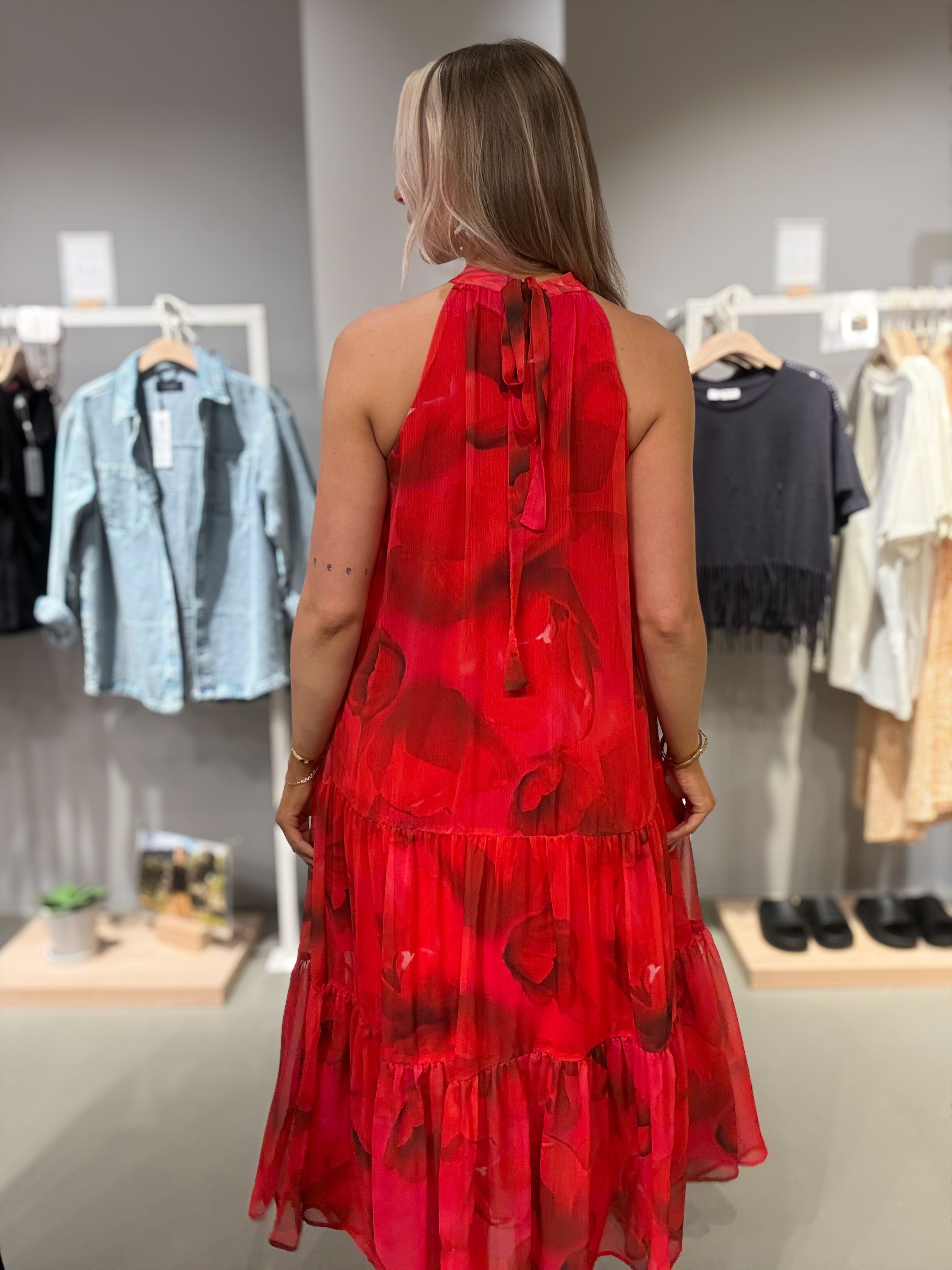 VICHIFINA Long Dress - Hibiscus