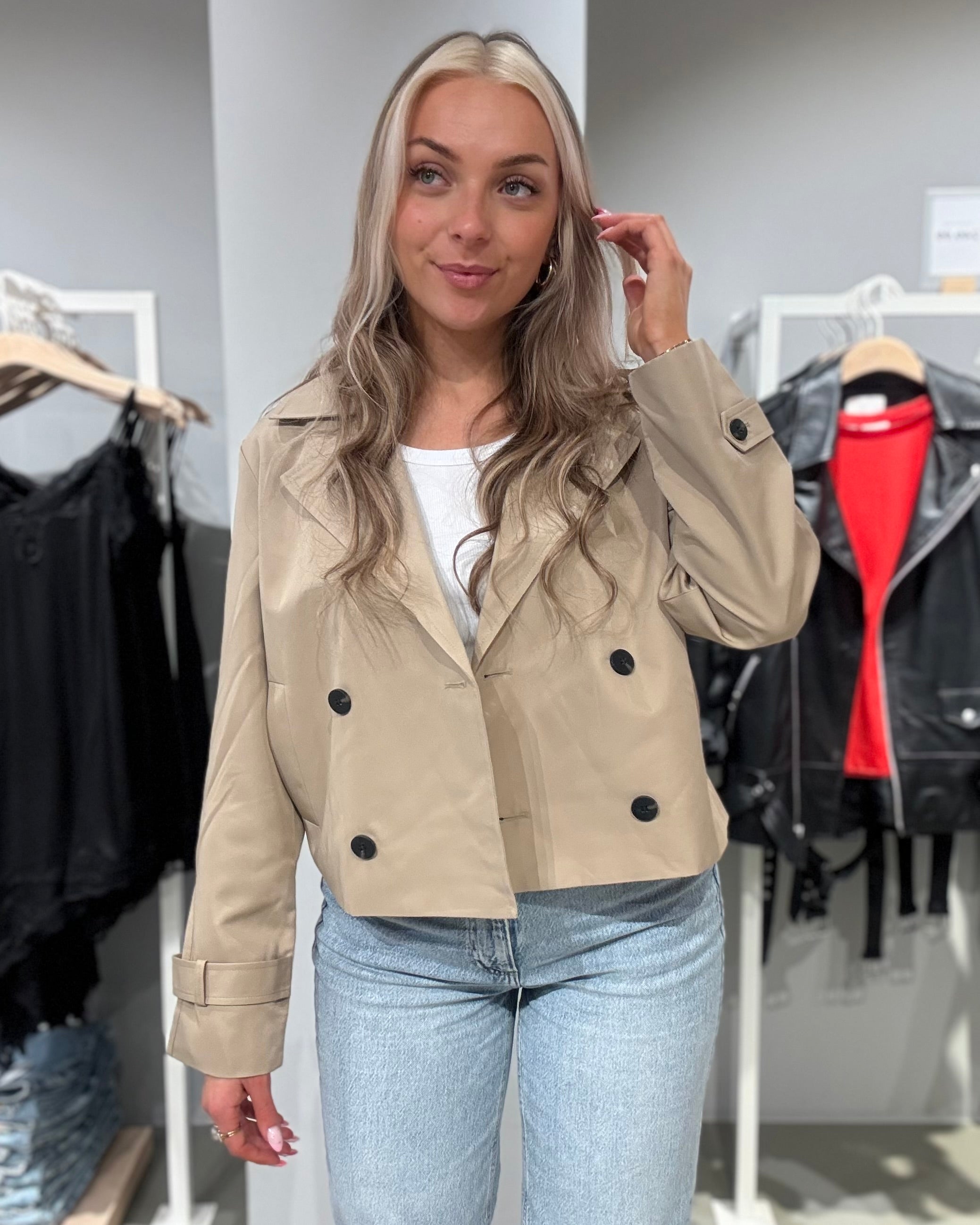 VIADDISON Coat - Savannah Tan