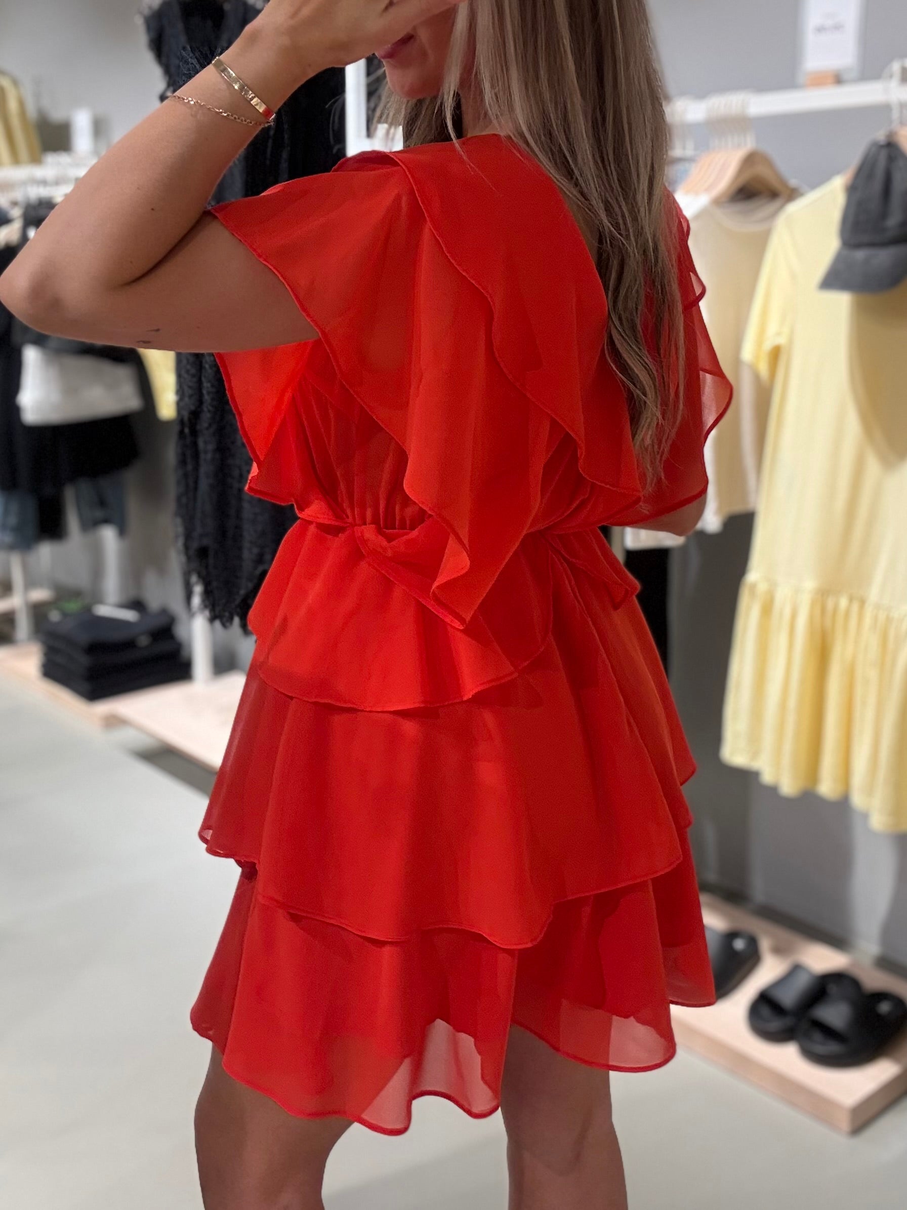 VIERIKA Short Dress - Poppy Red