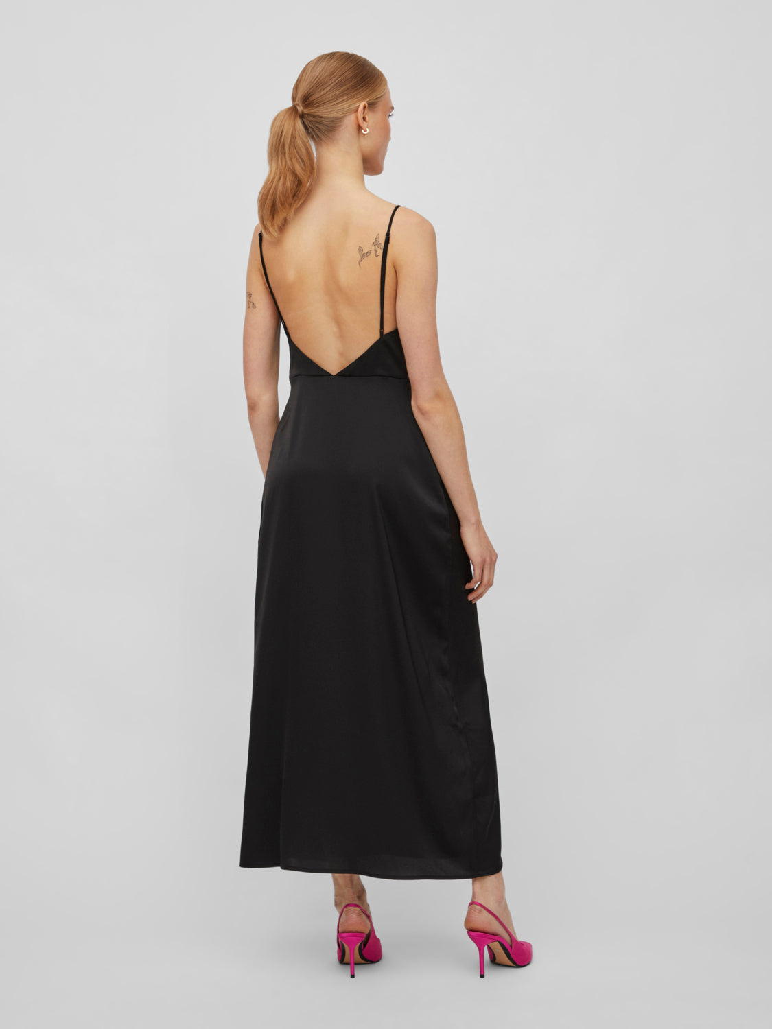 VIRAVENNA Dress - Black