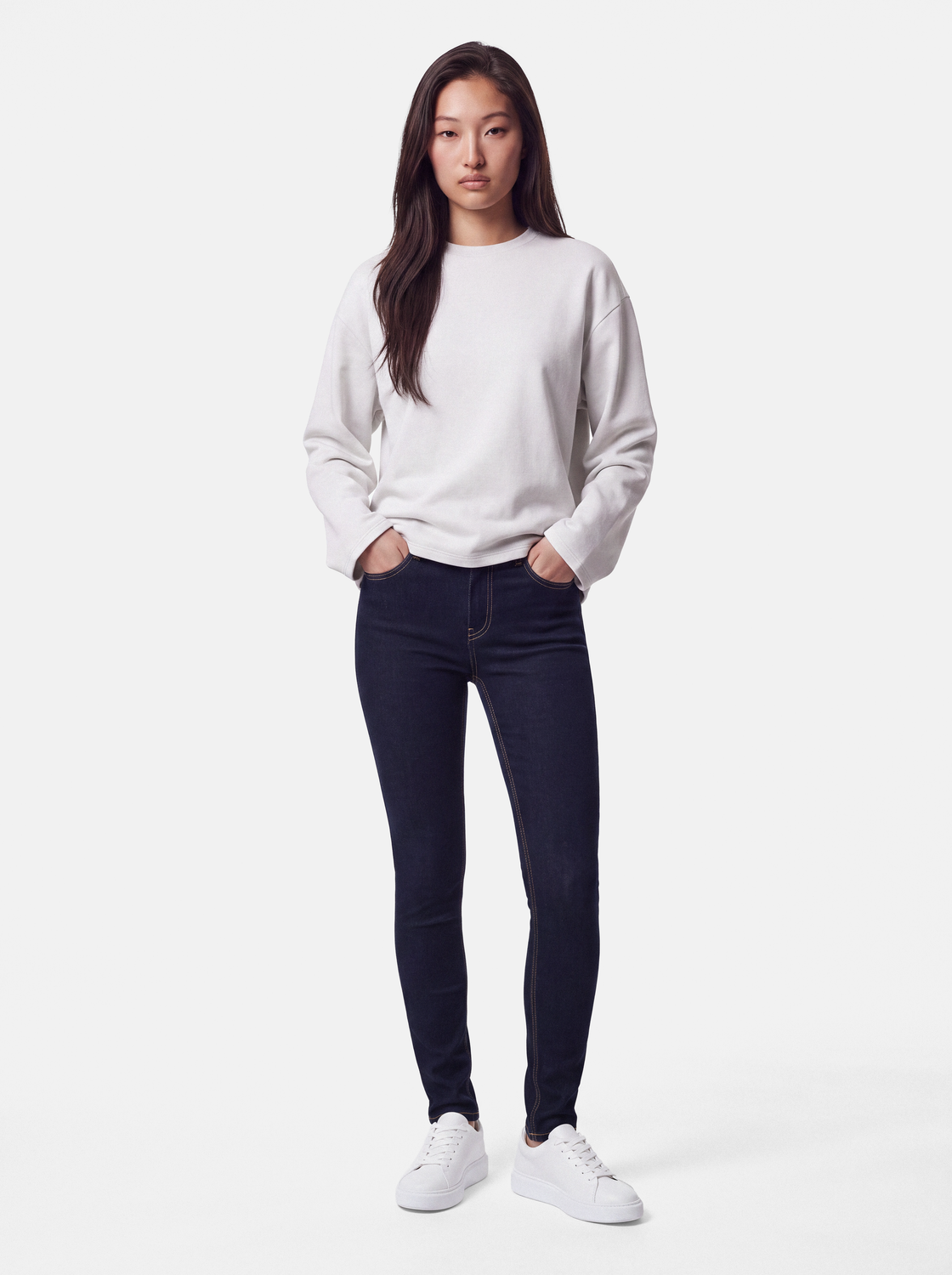 model_shot-front_full